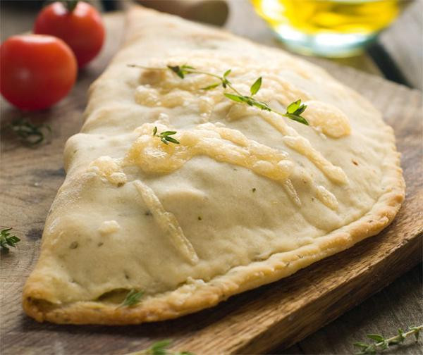 Produktfoto zu Calzone mit Ziegenkäse